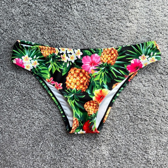Tropical medium coverage bikini bottoms - Picture 1 of 2